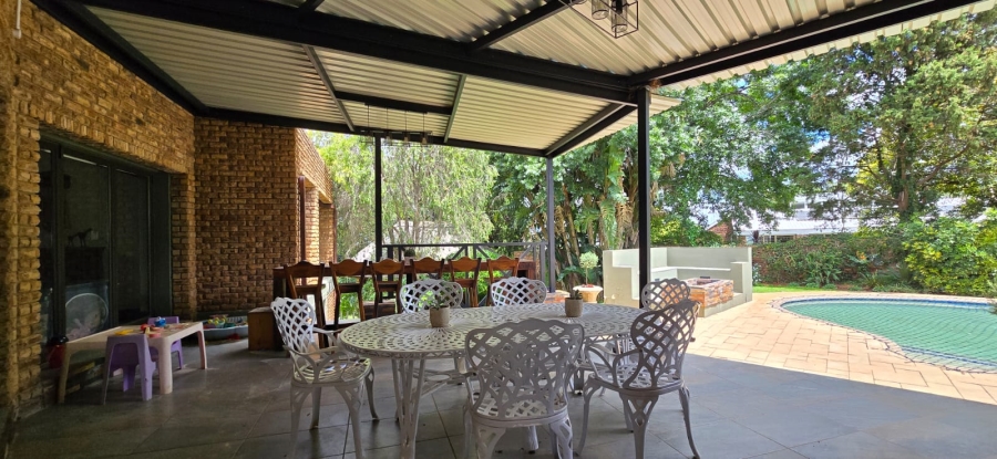 4 Bedroom Property for Sale in Wilkoppies North West